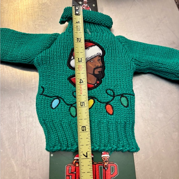 Snoop On The Stoop Novelty wine Sweater - Picture 8 of 8